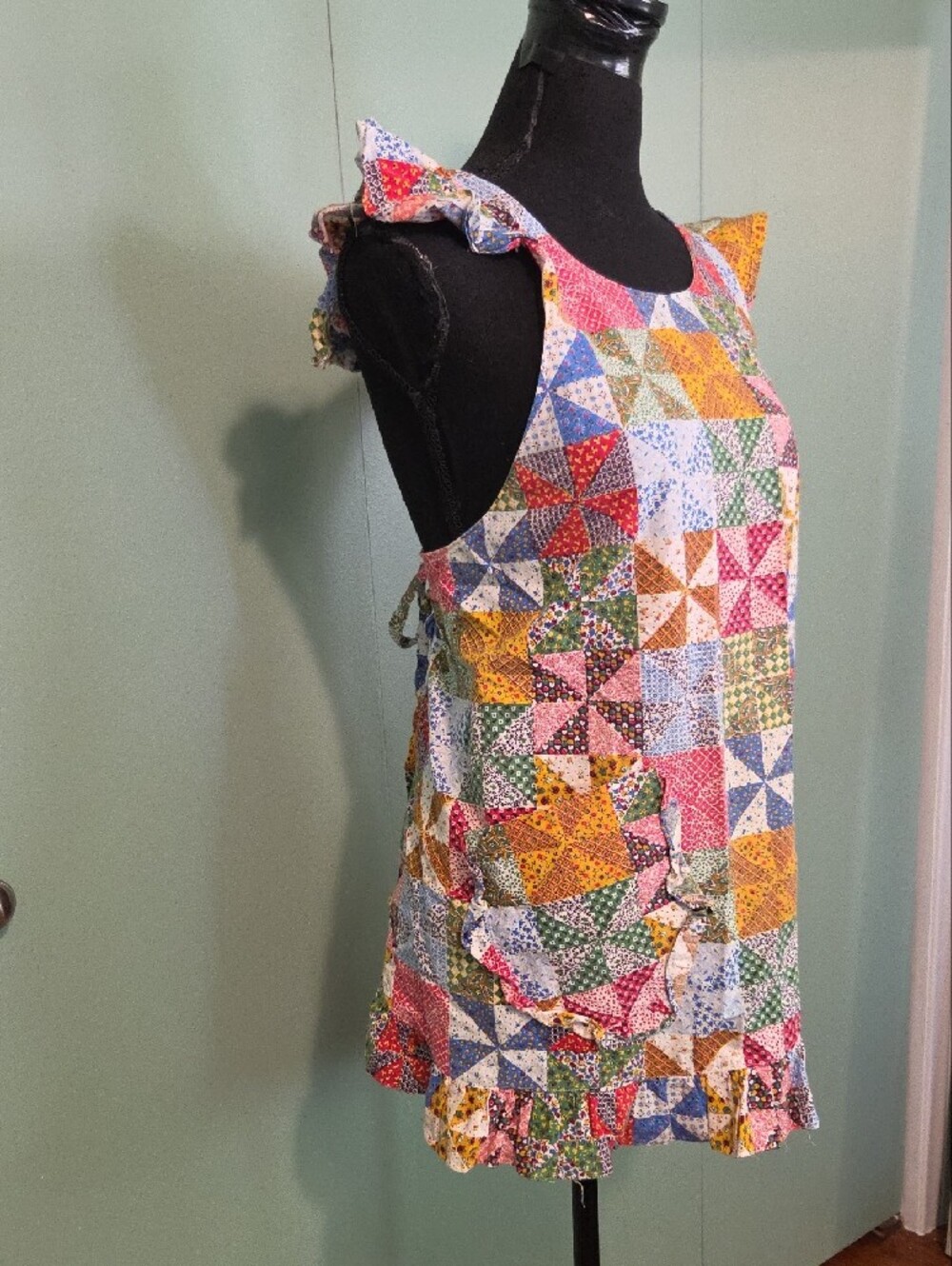 Handmade Patchwork Print Apron - Picture 2 of 5